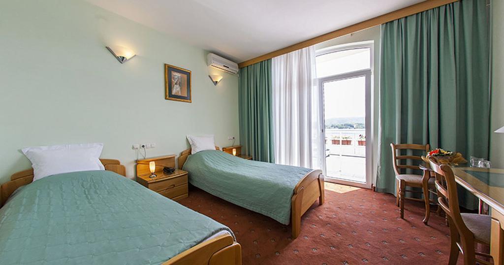 Hotel Senad Od Bosne Prokosovici Ngoại thất bức ảnh