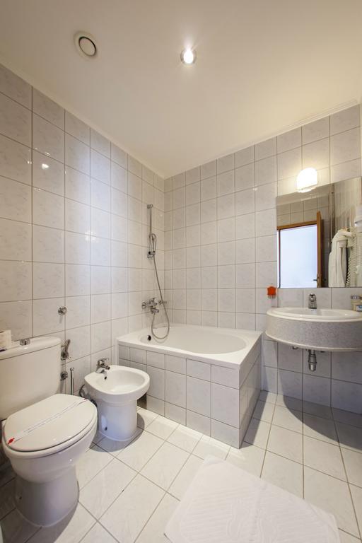Hotel Senad Od Bosne Prokosovici Ngoại thất bức ảnh