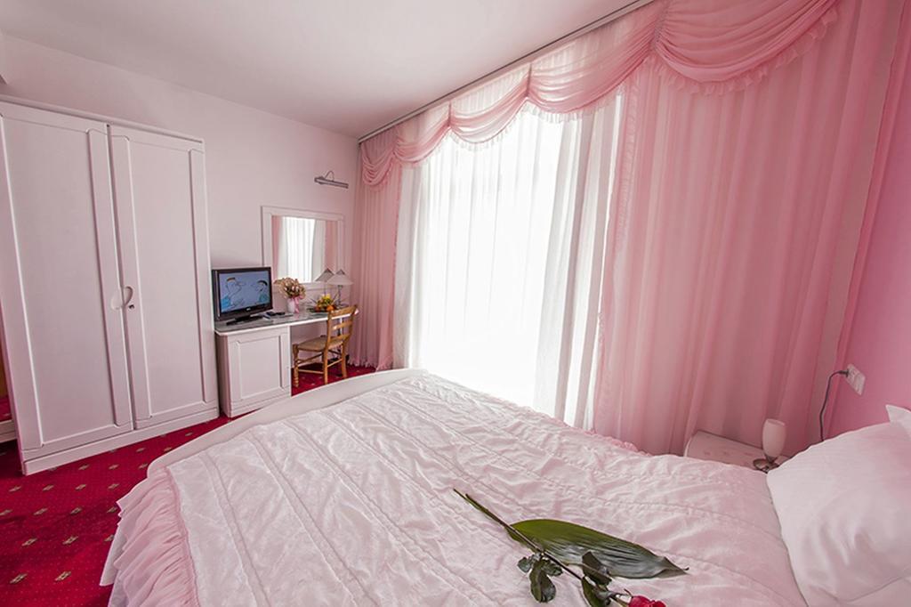 Hotel Senad Od Bosne Prokosovici Ngoại thất bức ảnh